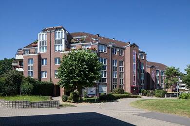 Wohnung zur Miete 681 € 3 Zimmer 96 m² 2. Geschoss frei ab 18.07.2025 Hermann-Ehlers-Weg 4 Meckenheim Meckenheim 53340