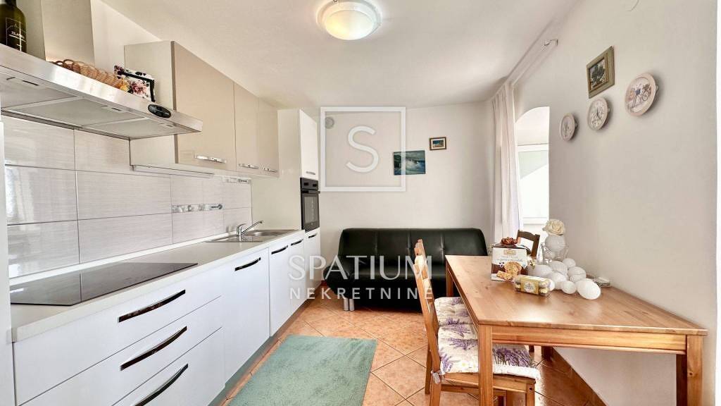 Haus zur Miete 1.700 € 4 Zimmer 150 m² Glavani, Kostrena Kostrena