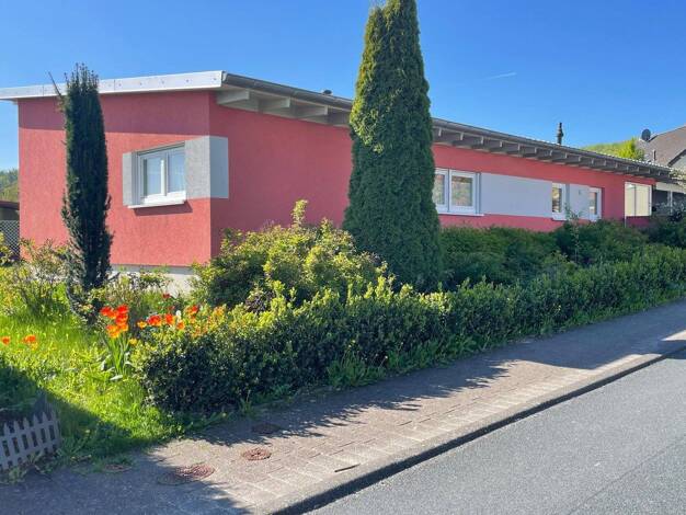 Einfamilienhaus zum Kauf provisionsfrei 299.000 € 4 Zimmer 107,8 m² 635 m² Grundstück Fürstenwald Calden 34379