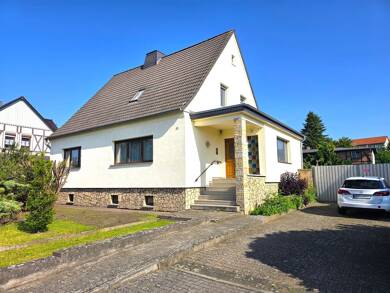 Haus zum Kauf 210.000 € 5 Zimmer 152 m² 2.688 m² Grundstück Hallesche Straße 5a Roßla Südharz 06536