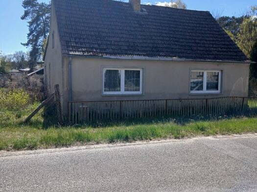 Einfamilienhaus zum Kauf 139.000 € 2 Zimmer 70 m² 1.300 m² Grundstück Briesen Briesen (Mark) 15518