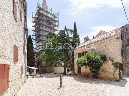 Haus zur Miete 2.900 € 3 Zimmer 200 m² Bale Bale
