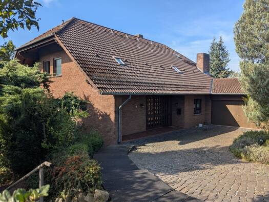 Einfamilienhaus zum Kauf provisionsfrei 575.000 € 9,5 Zimmer 330 m² 1.479 m² Grundstück Reichensachsen Wehretal 37287