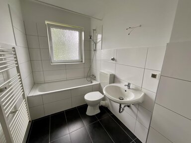 Wohnung zur Miete 479 € 3 Zimmer 69,8 m² 2. Geschoss Allensteinweg 21 Fedderwardergroden Wilhelmshaven 26388