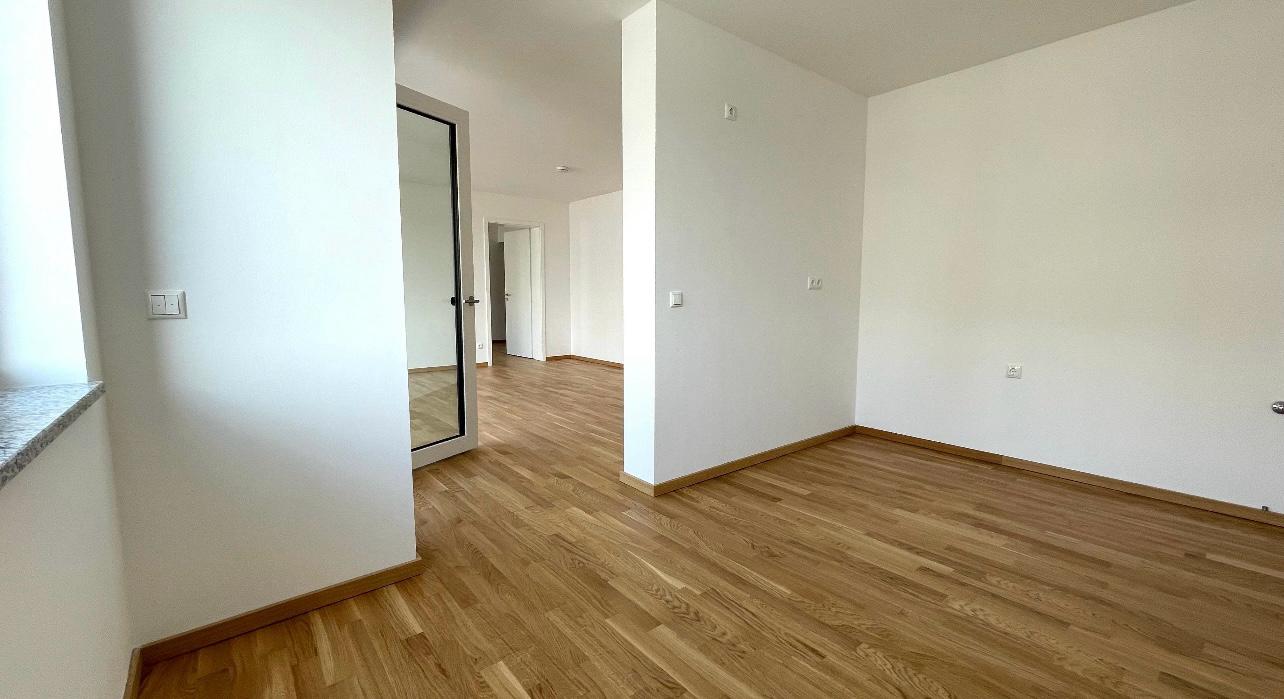 Wohnung zur Miete 1.250 € 2,5 Zimmer 70 m²<br/>Wohnfläche 1.<br/>Geschoss ab sofort<br/>Verfügbarkeit Adolf-Braun-Straße 32c Muggenhof Nürnberg 90429