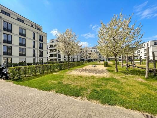 Wohnung zur Miete 1.594 € 3 Zimmer 90 m² 3. Geschoss Brachtstraße 12 Bilk Stadtbezirk 3 40223