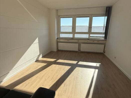 Bürofläche zur Miete 340 € 4 Zimmer 15 m² Bürofläche Rudolf-Diesel-Straße 11 Gilching 82205