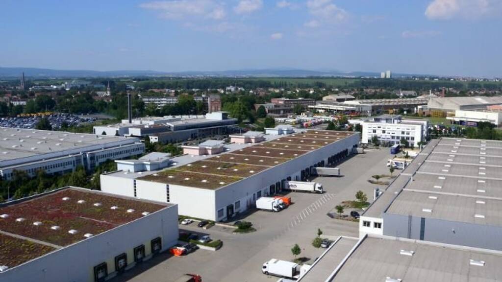 Lagerhalle zur Miete 5 € 10 m² Lagerfläche - Ginsheim 65462