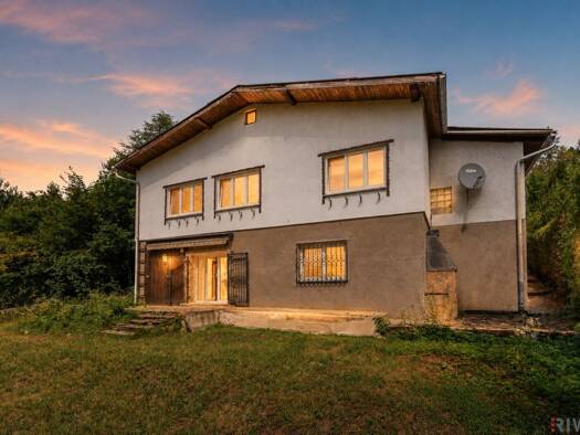 Mehrfamilienhaus zur Miete 1.200 € 4 Zimmer 166 m² 1.036 m² Grundstück Dunkelsteinerwald 3392