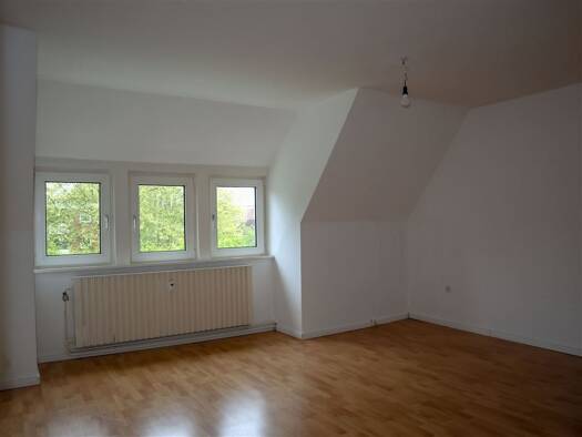 Wohnung zur Miete 450 € 3 Zimmer 72 m² 3. Geschoss frei ab 01.11.2026 Hans-Böckler-Straße Innenstadt Aurich 26603