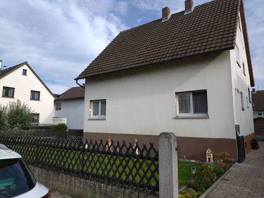 Einfamilienhaus zum Kauf provisionsfrei 250.000 € 5 Zimmer 110 m² 626 m² Grundstück Fehlheim Bensheim 64625