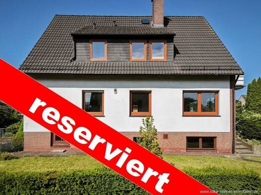 Mehrfamilienhaus zum Kauf 339.000 € 6 Zimmer 143 m² 830 m² Grundstück frei ab sofort Wörpedahler Straße 25 Burg-Grambke Nord 28719