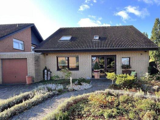 Einfamilienhaus zum Kauf 424.000 € 5 Zimmer 170,2 m² 572 m² Grundstück frei ab 01.02.2027 Herzebrock Herzebrock-Clarholz 33442