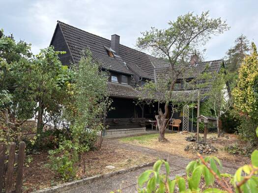 Doppelhaushälfte zum Kauf 399.000 € 7,5 Zimmer 140 m² 654 m² Grundstück frei ab sofort Walter-Flex-Straße 52 Reichelsdorf Südwestliche Außenstadt 90453