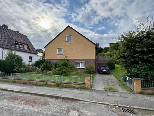 Mehrfamilienhaus zum Kauf 249.000 € 10 Zimmer 220 m² 1.200 m² Grundstück Bad Salzdetfurth Bad Salzdetfurth 31162