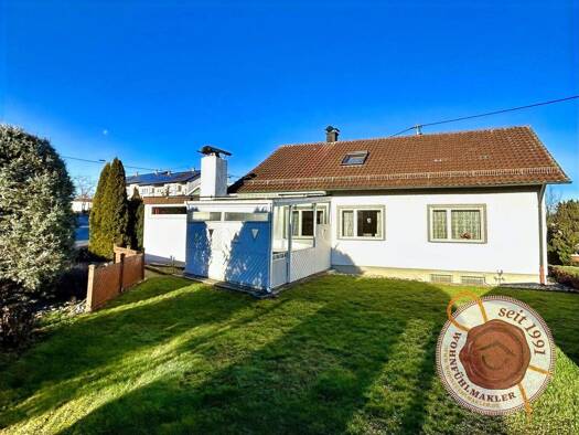 Einfamilienhaus zum Kauf 393 € 6 Zimmer 165 m² 836 m² Grundstück Balingen 72336