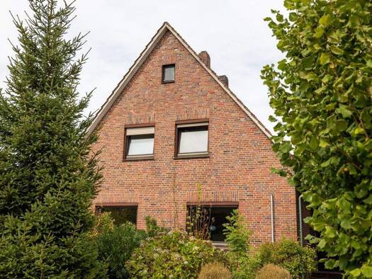 Einfamilienhaus zum Kauf 257.000 € 5 Zimmer 145 m² 1.118 m² Grundstück Neuenlande Ganderkesee 27777