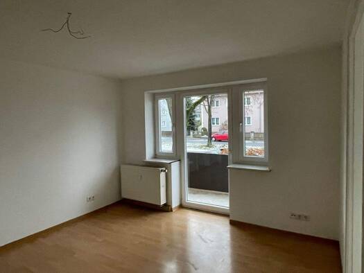 Wohnung zur Miete 610 € 4 Zimmer 74,6 m² EG frei ab 24.02.2026 Hochrainstr. 42 Schwandorf 92421