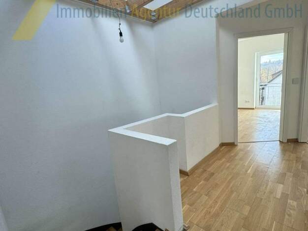 Doppelhaushälfte zum Kauf 350.000 € 5 Zimmer 126 m² 424 m² Grundstück Kleinvillars Knittlingen 75438