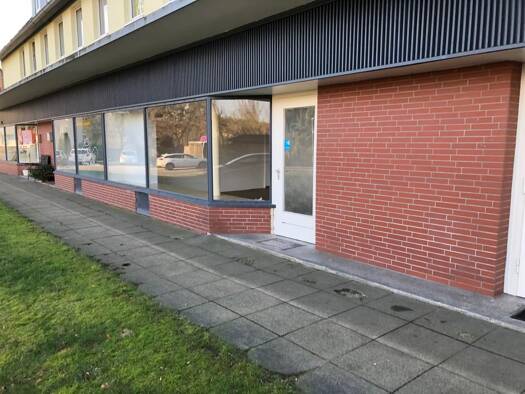 Laden zur Miete 456 € 1 Zimmer 53 m² Verkaufsfläche St. Gertrud Lübeck 23566