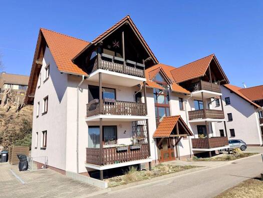 Wohnung zur Miete 465 € 3 Zimmer 72 m² 2. Geschoss Waldheimer Str. 83 Döbeln 04720