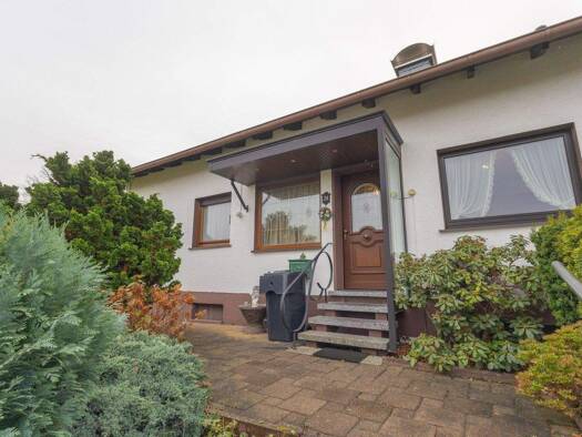 Einfamilienhaus zum Kauf 215.000 € 5 Zimmer 122 m² 717 m² Grundstück Mitte Menden 58706