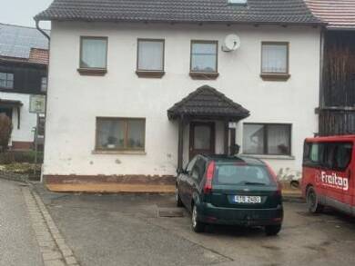 Einfamilienhaus zum Kauf provisionsfrei 180.000 € 5 Zimmer 150 m² 520 m² Grundstück Oberpfraundorf Beratzhausen 93176