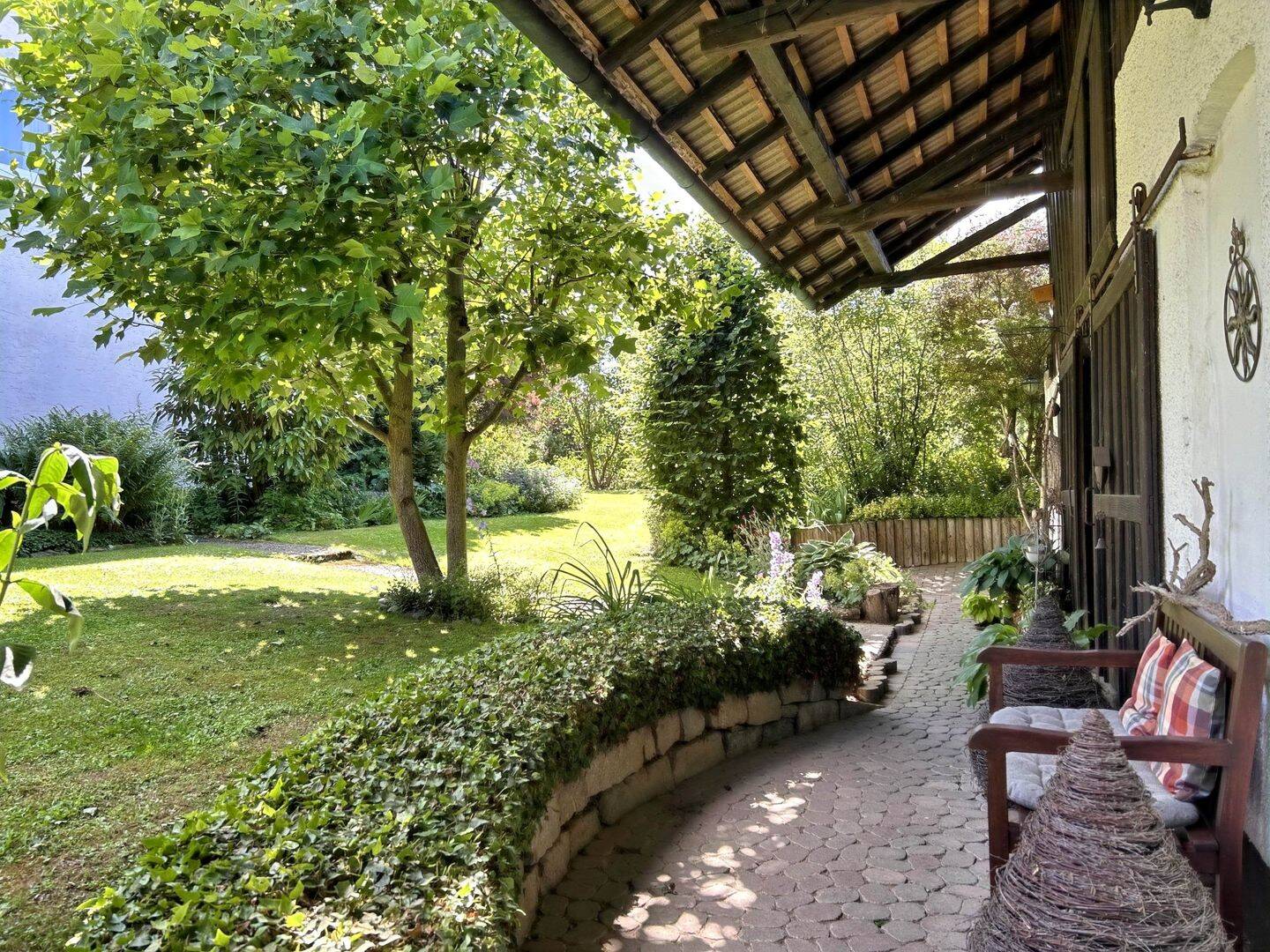 Einfamilienhaus zum Kauf - Mehr