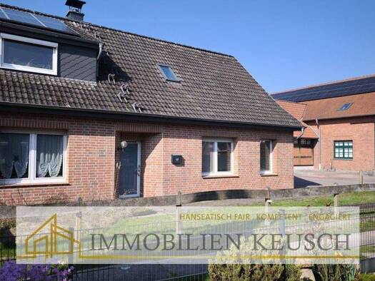 Doppelhaushälfte zum Kauf 279.000 € 4,5 Zimmer 145,1 m² 563 m² Grundstück Twistringen 27239