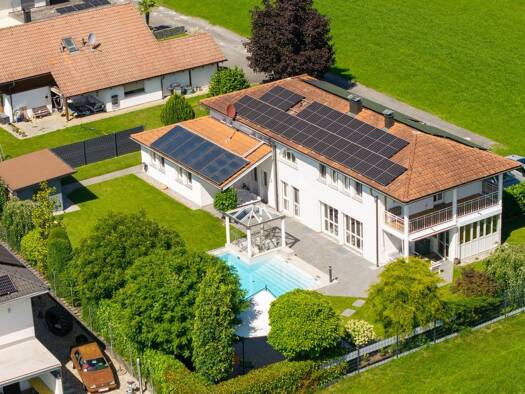 Haus zum Kauf 1.950.000 € 9 Zimmer 250 m² 1.200 m² Grundstück Langegasse 32 Lauterach 6923