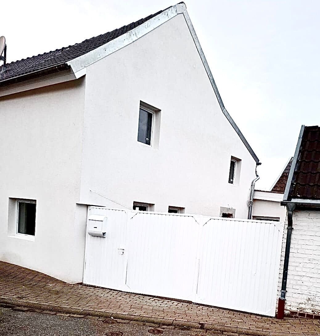 Haus zum Kauf 349.000 € 6 Zimmer 150 m²<br/>Wohnfläche 163 m²<br/>Grundstück ab sofort<br/>Verfügbarkeit Satzveyer Str. 2 Firmenich Mechernich 53894