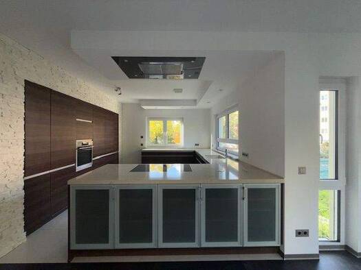 Einfamilienhaus zum Kauf 5 Zimmer 256 m² 512 m² Grundstück frei ab sofort Striesen-West Dresden 01309