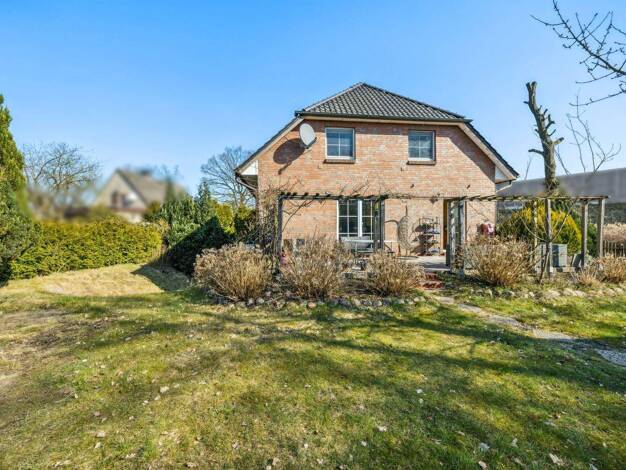 Doppelhaushälfte zum Kauf 549.000 € 7 Zimmer 188 m² 657 m² Grundstück Quickborn 25451