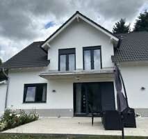 Einfamilienhaus zum Kauf 559.000 € 6 Zimmer 160 m²<br/>Wohnfläche 800 m²<br/>Grundstück ab sofort<br/>Verfügbarkeit Am Beuelsbach Dreisel Windeck 51570