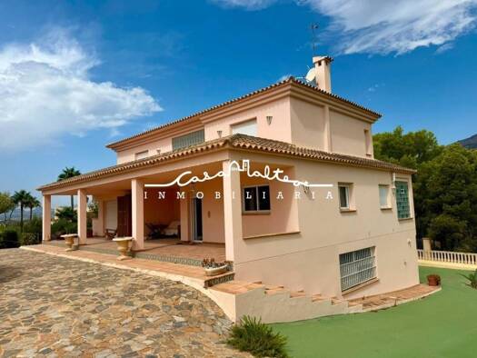 Chalet zur Miete 2.500 € 5 Zimmer 349 m² 1.399 m² Grundstück Altea 03590