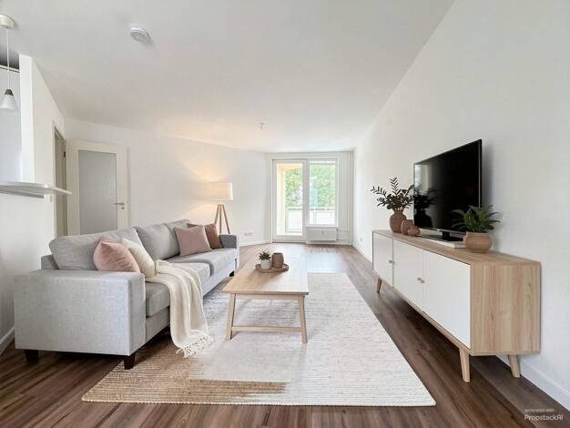 Wohnung zum Kauf 348.500 € 3 Zimmer 81,9 m² 2. Geschoss Schönhauser Straße 102 A Französisch Buchholz Berlin 13127