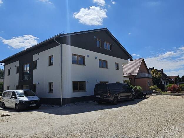 Wohnung zur Miete - Erstbezug 1.200 € 4 Zimmer 104,7 m² frei ab 01.10.2026 Leonberg Maxhütte-Haidhof 93142