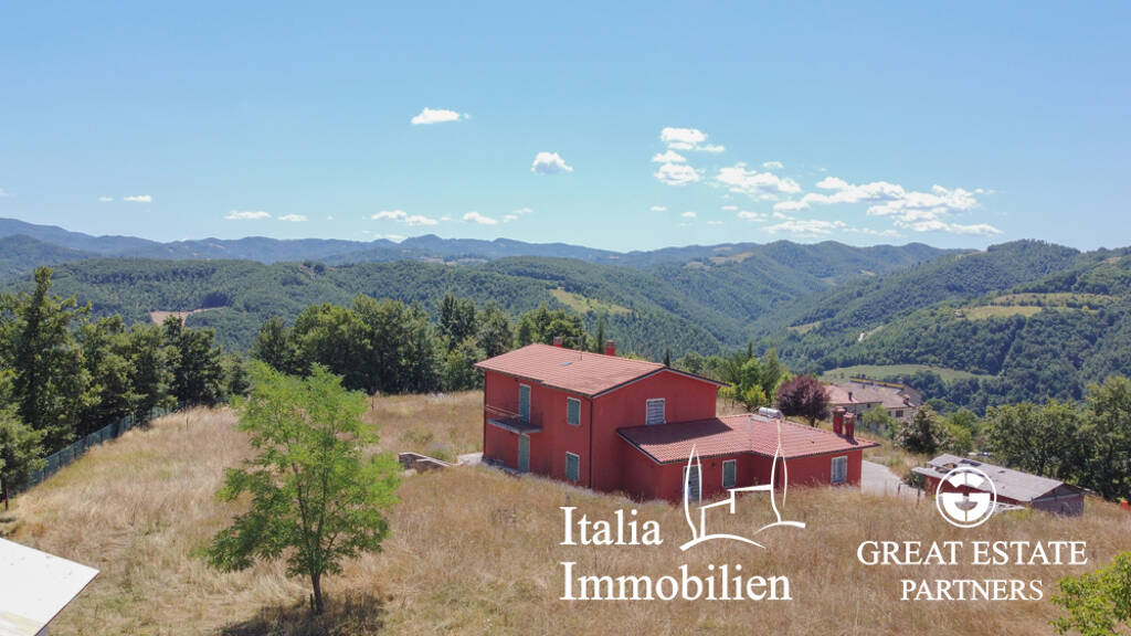 Bauernhaus zum Kauf 320.000 € 13 Zimmer 201 m² 16.000 m² Grundstück Apecchio 61042