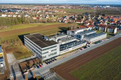 Bürofläche zur Miete provisionsfrei 8,20 € 122 m² Bürofläche teilbar von 60 m² bis 250 m² Adlerstraße 2 Heilsbronn Heilsbronn 91560