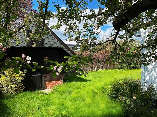 Bungalow zum Kauf 89.000 € 2 Zimmer 280 m² Grundstück Hundorf Hundorf 19069