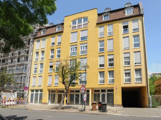 Wohnung zum Kauf 165.000 € 2 Zimmer 68 m² 5. Geschoss Berliner Straße 40 Friedrichstadt Ortsamtsbereich Altstadt 01067