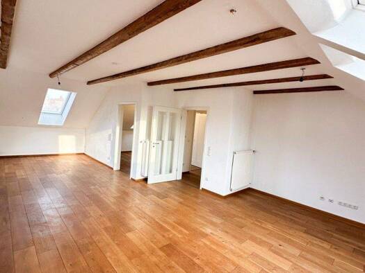 Wohnung zur Miete 850 € 4 Zimmer 3. Geschoss frei ab sofort Janahof Cham 93413