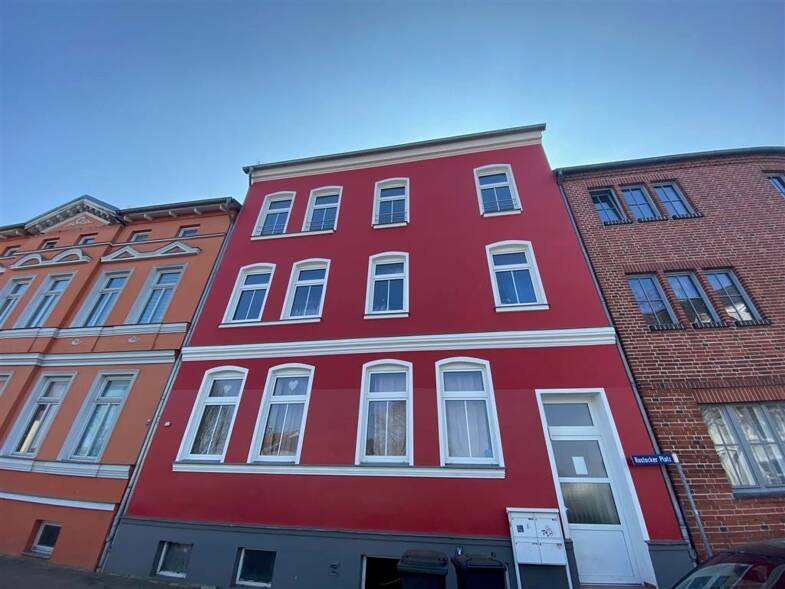 Wohnung zur Miete 588 € 3 Zimmer 78,3 m² Dachgeschoss, 3. Geschoss frei ab 01.08.2025 Rostocker Platz 1 Rostocker Viertel Güstrow 18273