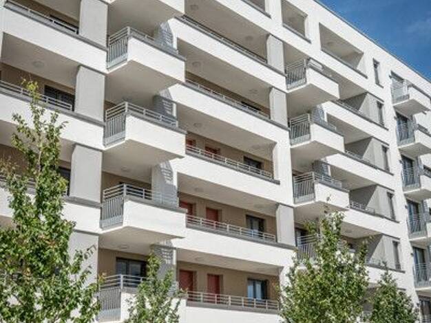 Wohnung zur Miete - Erstbezug 838 € 2 Zimmer 54,5 m² 5. Geschoss frei ab 01.09.2025 Von-Hünefeld-Straße 20+22 Stadtmitte Neu-Ulm 89231