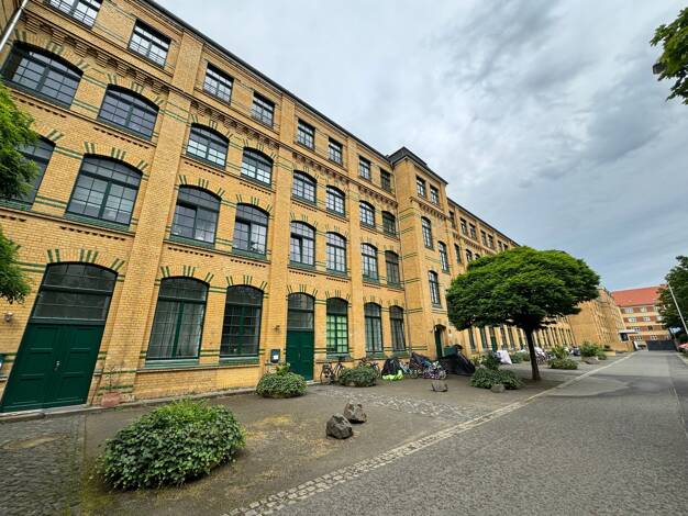 Bürofläche zur Miete provisionsfrei 6.100 € 563,4 m² Bürofläche Arthur-Hoffmann-Straße 175 Connewitz Leipzig 04277