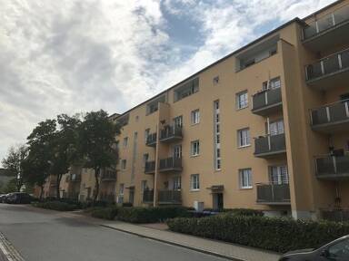 Wohnung zur Miete 520 € 2 Zimmer 65 m² EG frei ab 01.06.2025 Hans-Waloschek-Weg 8 Innenstadt Riesa 01587