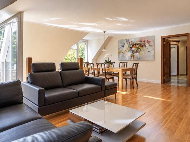 Maisonette zur Miete 4.890 € 3,5 Zimmer 120 m² 2. Geschoss frei ab 01.11.2026 Ahrensburg 22926