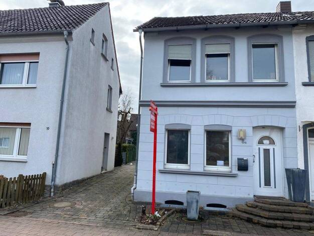 Doppelhaushälfte zum Kauf provisionsfrei 125.000 € 5 Zimmer 91 m² 469 m² Grundstück Hospitalstr. 8 A Steinheim 32839