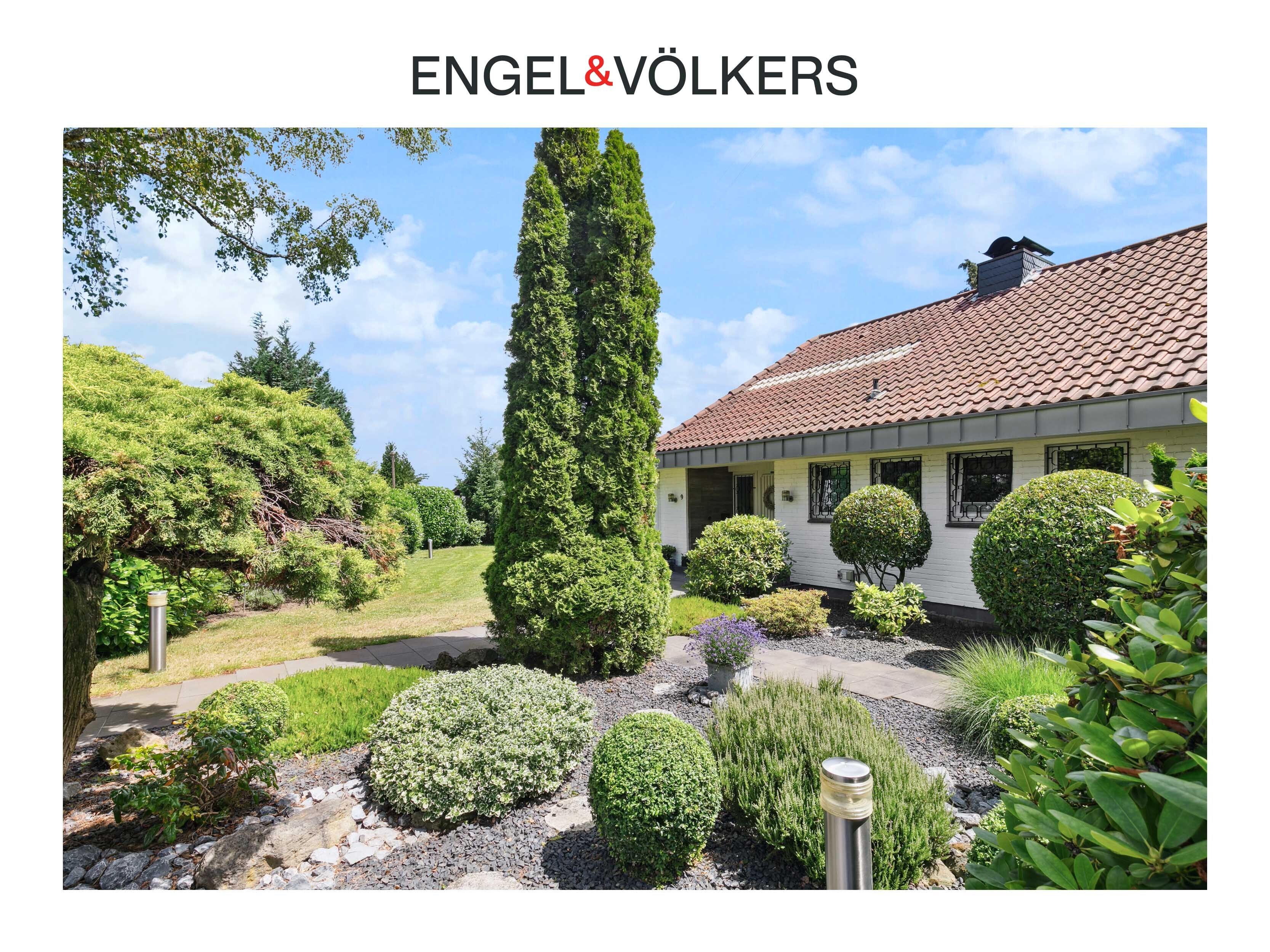 Bungalow zum Kauf 1.190.000 € 10 Zimmer 360 m²<br/>Wohnfläche 2.611 m²<br/>Grundstück Thomasberg Königswinter 53639