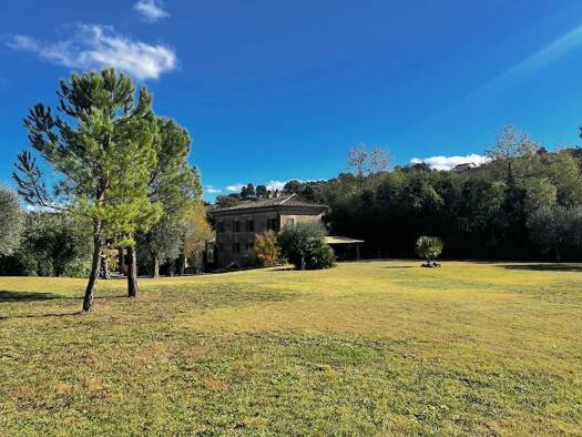 Bauernhaus zum Kauf 850.000 € 10 Zimmer 430 m² 19.000 m² Grundstück Panoramablick Arcevia 60011